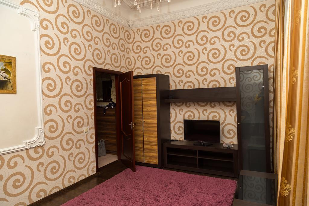 Apartment Mala Zhytomyrska 16 基輔 外观 照片