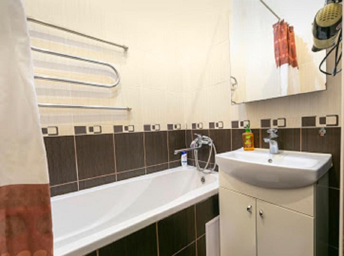 Apartment Mala Zhytomyrska 16 基輔 外观 照片